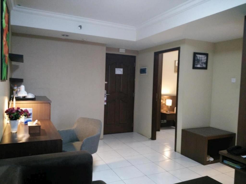 Great Western Hotel & Resort Serpong - Tangerang Dış mekan fotoğraf