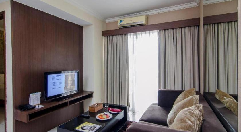 Great Western Hotel & Resort Serpong - Tangerang Dış mekan fotoğraf