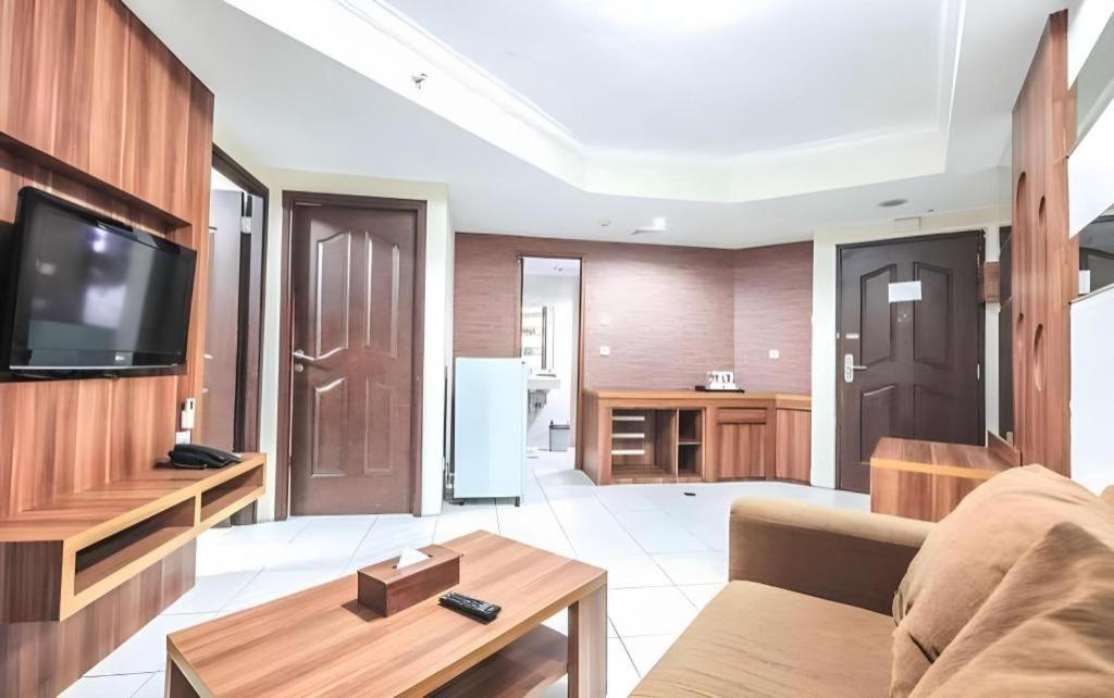 Great Western Hotel & Resort Serpong - Tangerang Dış mekan fotoğraf
