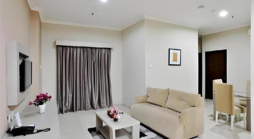 Great Western Hotel & Resort Serpong - Tangerang Dış mekan fotoğraf